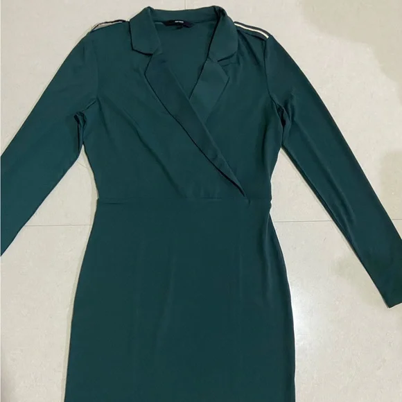 Vero Moda Sheath Dress with Notched Lapels (Dark Green) - Picture 7 of 15